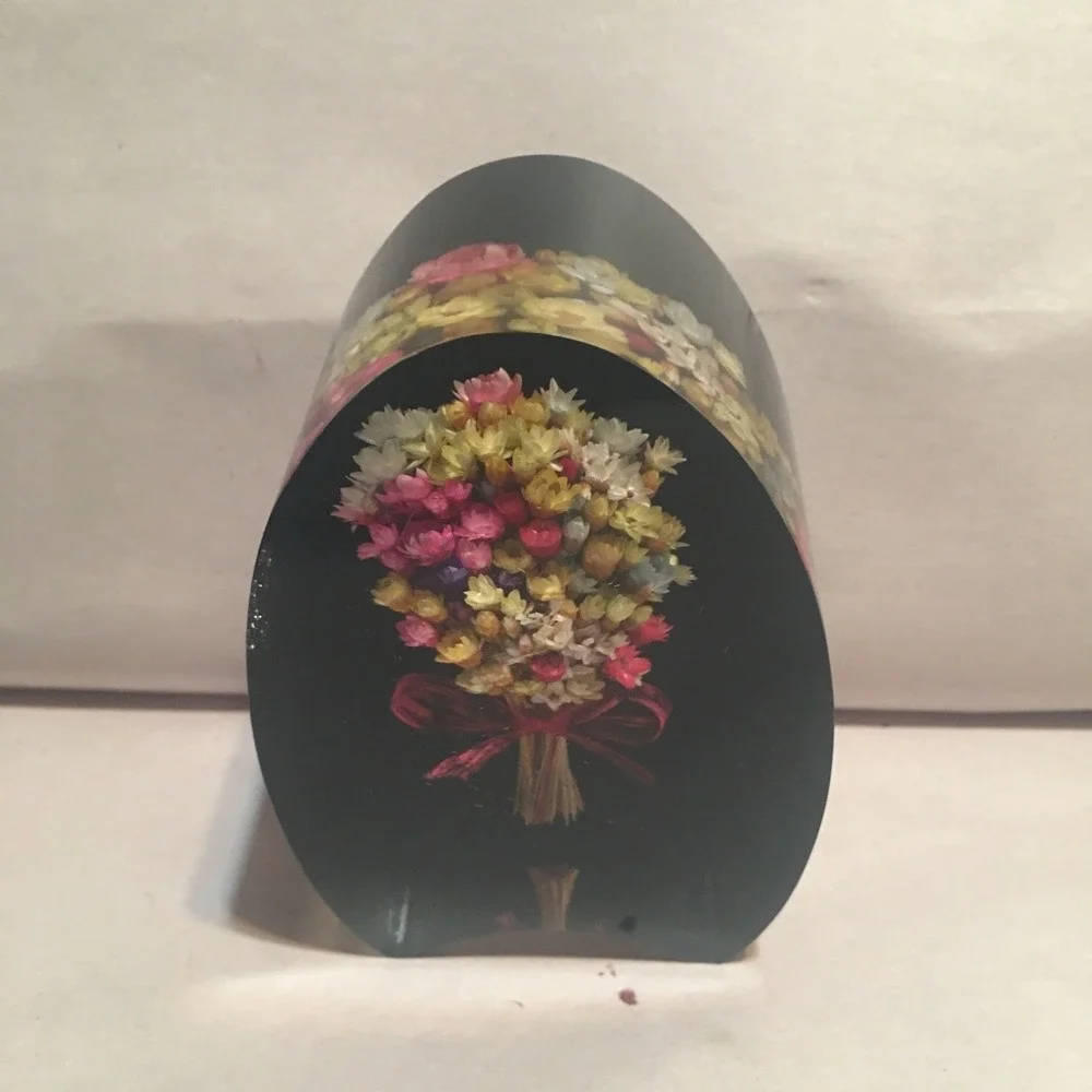 Vintage Lucite acrylic dried flower bouquet paperweight